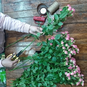 Як зберегти зрізані квіти